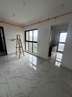 Room in 2 BHK Apartment at Raymond Ten X Habitat, Pokhran Road No Two – for Rent
