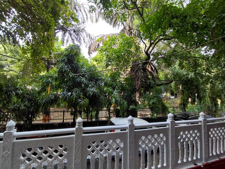Balcony, malviya nagar 3 Bedroom 130 Sq.Yd. Builder Floor In Malviya Nagar Delhi 10587764