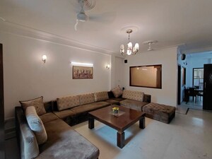 3 BHK Builder Floor For Rent in Malviya Nagar