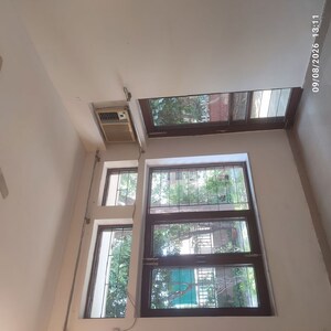 Dining Room in 4 BHK Villa at Unitech Aspen Greens, Sector 50 – for Rent
