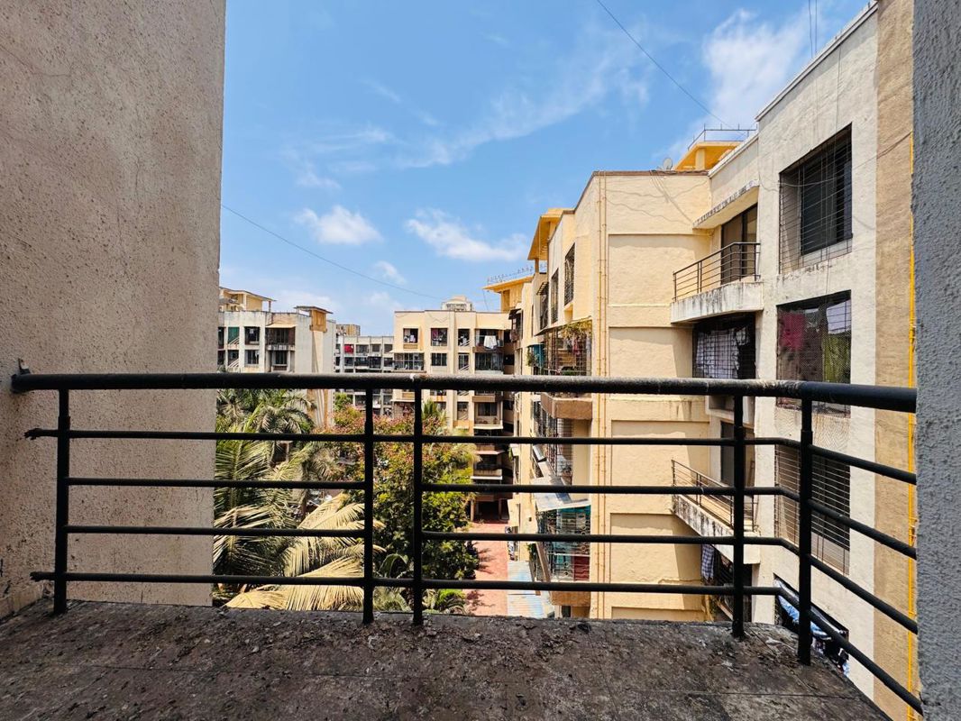 2 BHK 900 Sq.Ft. Apartment in Dhuri Complex