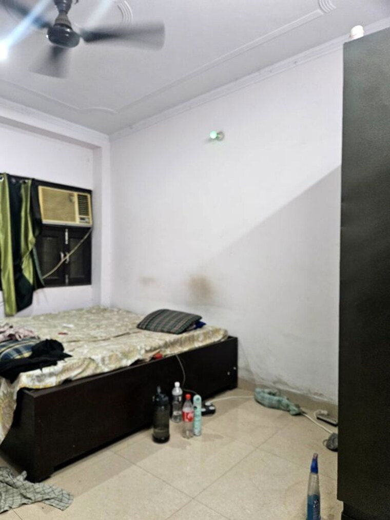 Bedroom, sarita vihar 1 Bedroom 450 Sq.Ft. Independent House In Sarita Vihar Delhi 10587576