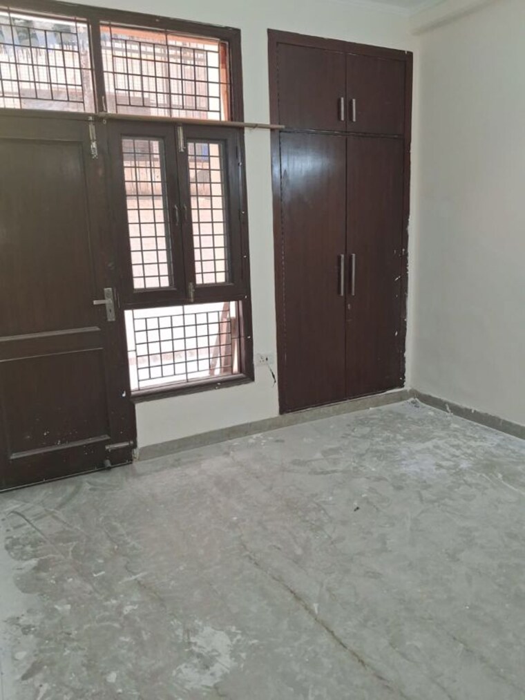 Room, sector 50 3 Bedroom 162 Sq.Mt. Independent House In Sector 50 Noida 10587790