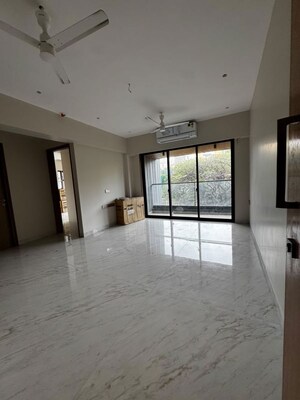 3 BHK Apartment For Rent in Aum Artha, Khar West