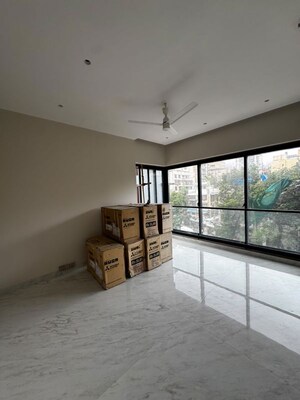 Parking in 3 BHK Apartment at Aum Artha, Khar West – for Rent