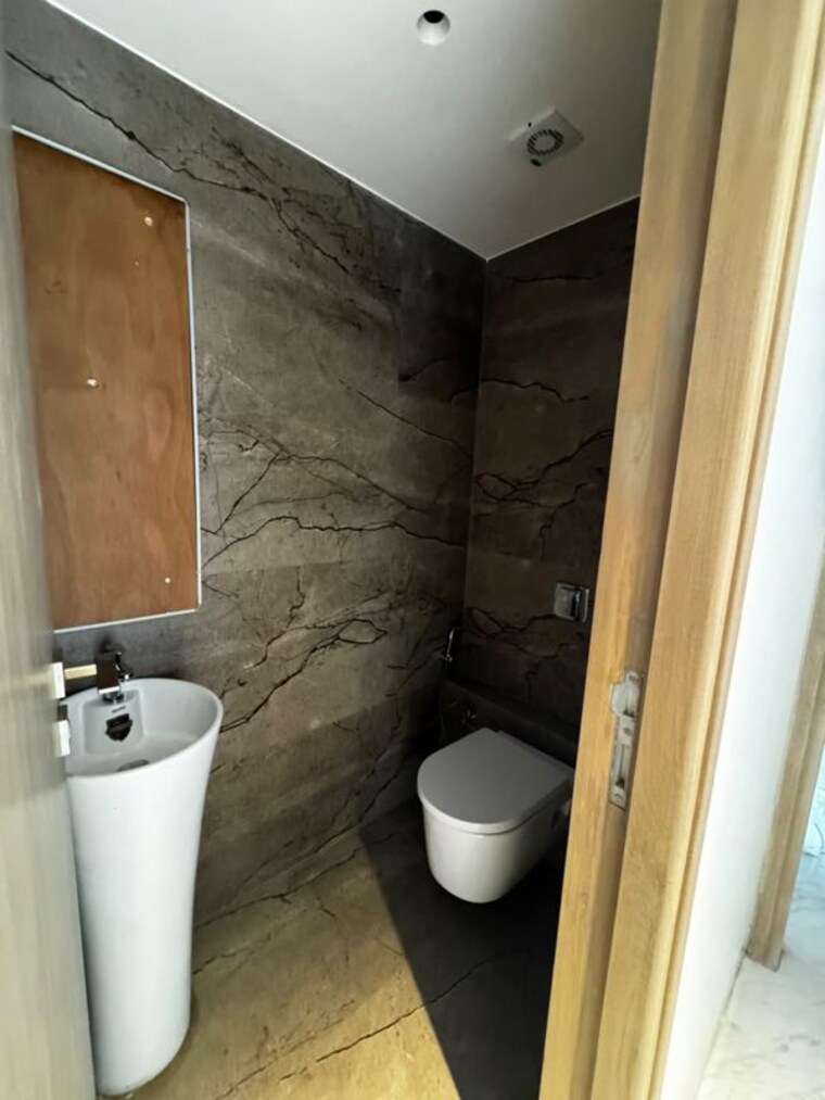 Bathroom, aum-artha 3 Bedroom 1164 Sq.Ft. Apartment In Khar West Mumbai 10587799