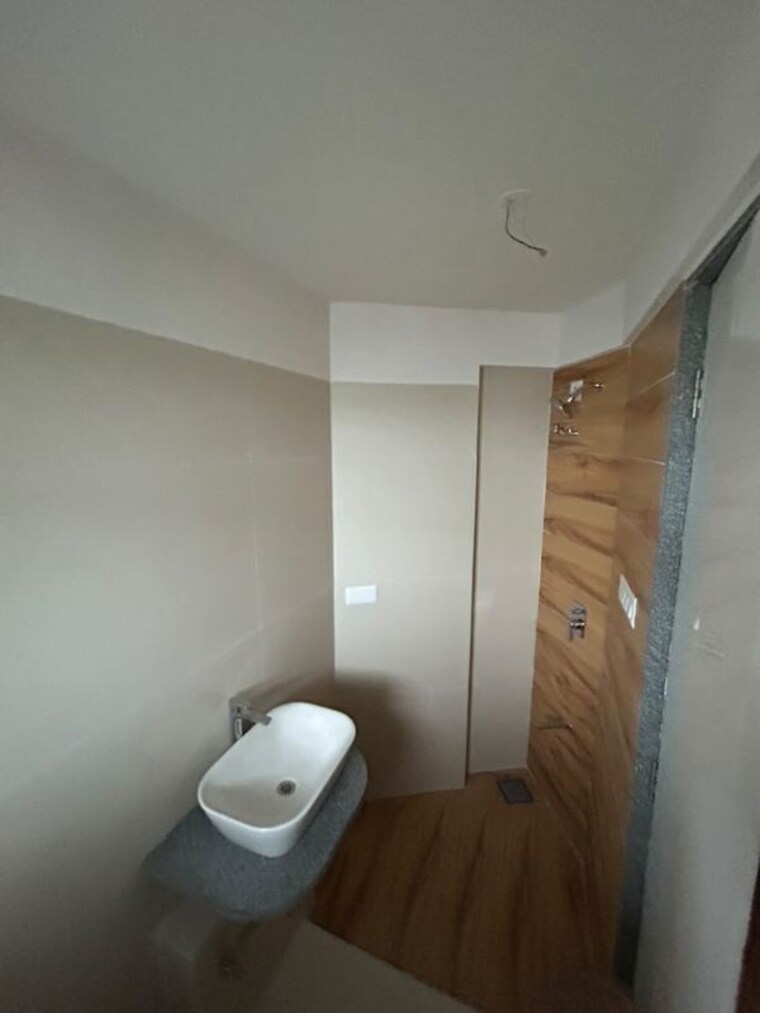 Bathroom, im-applaud-38 2 Bedroom 640 Sq.Ft. Apartment In Goregaon East Mumbai 10587797