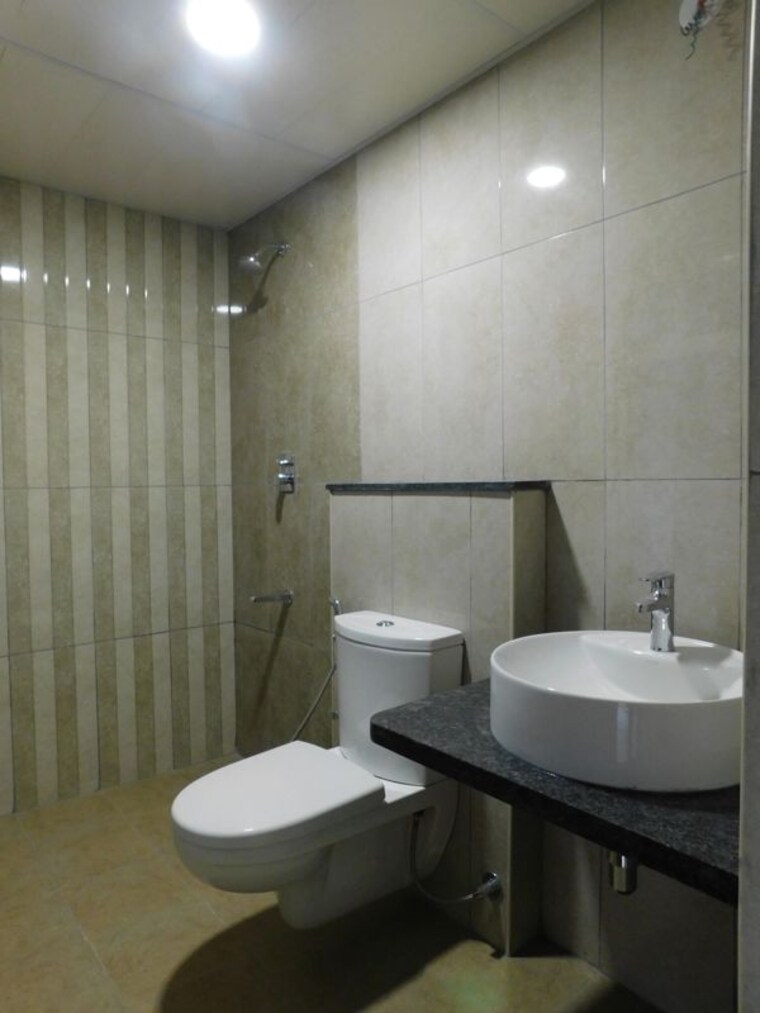 Bathroom, the-prestige-city 3 Bedroom 1665 Sq.Ft. Apartment In Sarjapur Road Bangalore 10587779