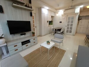 3 BHK Apartment For Rent in Prestige Siesta, Mulund West