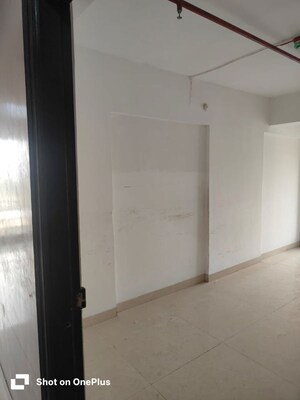 Room in  Office Space at Haware Intelligentia Business Park, Vashi Sector 24 – for Sale