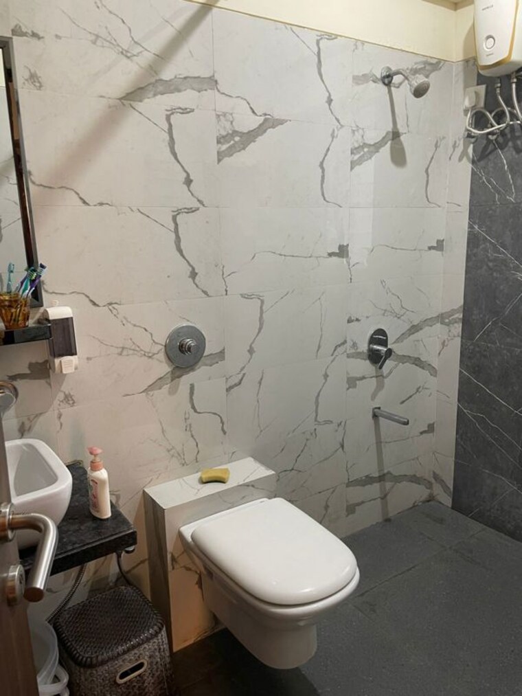 Bathroom, sahaj-sorrento 3 Bedroom 1200 Sq.Ft. Apartment In Santacruz West Mumbai 10587860