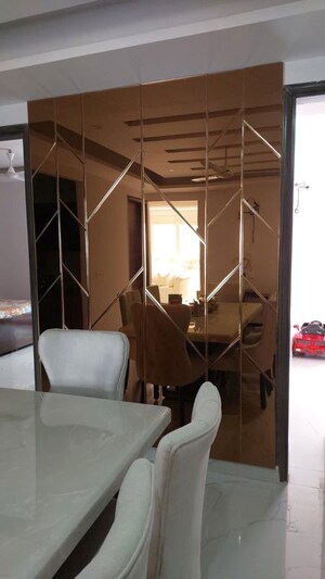 Team Area in 4 BHK Apartment at DLF The Belaire, Sector 54 – for Sale