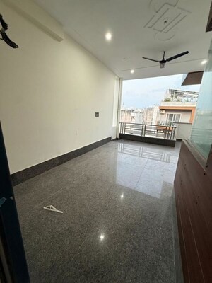 Kitchen in 2 BHK Builder Floor at Ardee City, Sector 52 – for Rent