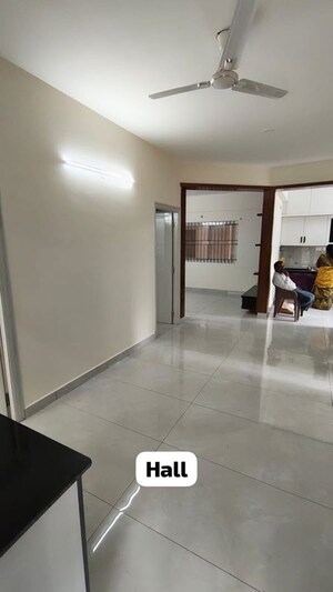 Room in 3 BHK Apartment at Whitefield – for Rent