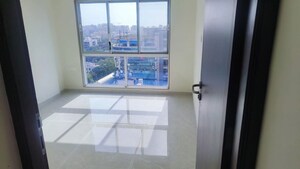 Room in 2 BHK Apartment at Rite Rudra Paradise, Santacruz East – for Rent