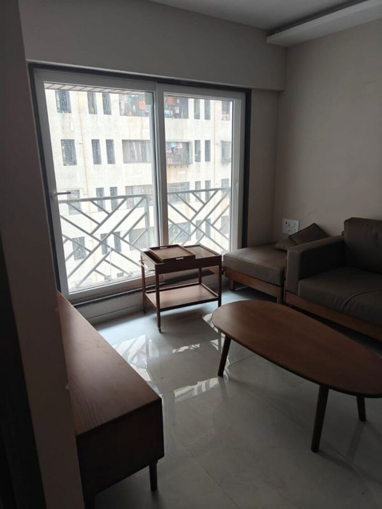 Living Room, khar west 1 Bedroom 500 Sq.Ft. Apartment In Khar West Mumbai 10587897