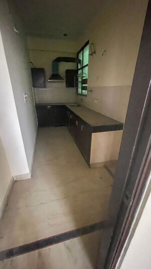 Kitchen in 2 BHK Builder Floor at Sector 23 – for Rent