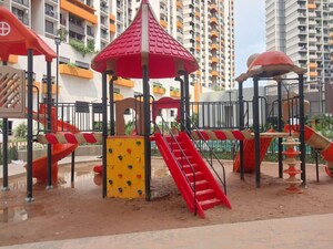 1 BHK Apartment – Exterior View View at Shapoorji Pallonji Sewri, Sewri - for Rent