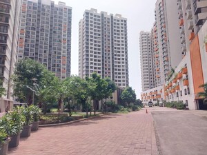 1 BHK Apartment – Exterior View View at Shapoorji Pallonji Sewri, Sewri - for Rent