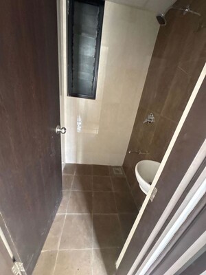 Staircase in 1 BHK Apartment at Shapoorji Pallonji Sewri, Sewri – for Rent