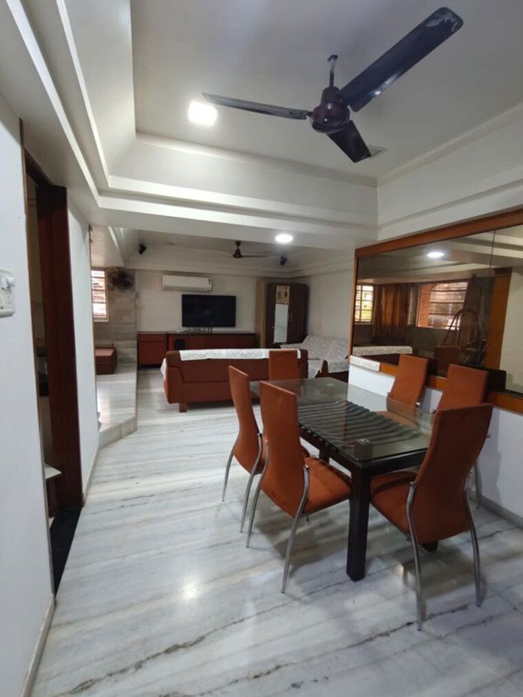 Gym, regal-apartment 2 Bedroom 870 Sq.Ft. Apartment In Santacruz West Mumbai 10587923