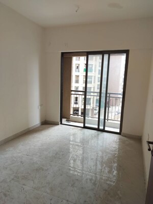 Room in  Apartment at Zaveri Bazar – for Sale