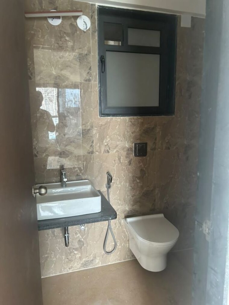 Bathroom, vtp-sierra 2 Bedroom 900 Sq.Ft. Apartment In Baner Pune 10587968