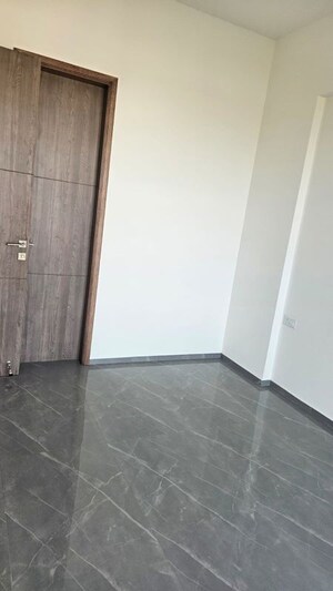 Room in 3 BHK Builder Floor at Sector 40 – for Sale