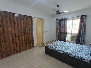 Bedroom in 3 BHK Apartment at Hiranandani Meadows, Manpada – for Rent