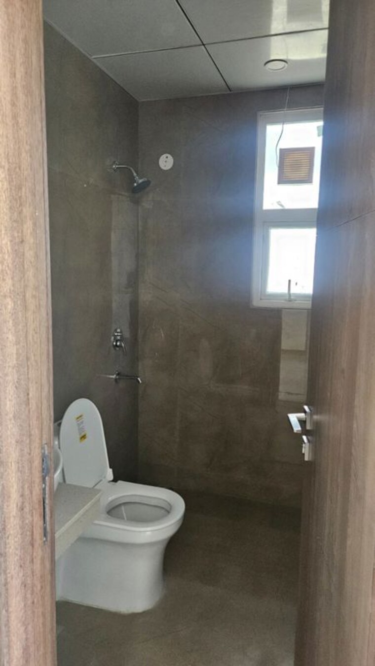 Bathroom, virat nagar 5 Bedroom 2200 Sq.Ft. Independent House In Virat Nagar Panipat 10588056