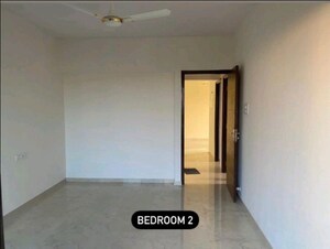 Bedroom in 2 BHK Apartment at Sanghvi Heights, Wadala – for Rent