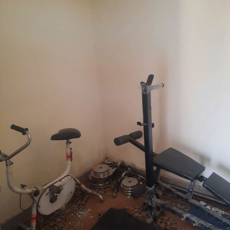 Gym, bajwa-sunny-enclave 2 Bedroom 900 Sq.Ft. Builder Floor In Jandpur Chandigarh 10588126