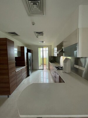 Building Lobby in 4 BHK Apartment at Binny Crescent, Benson Town – for Sale