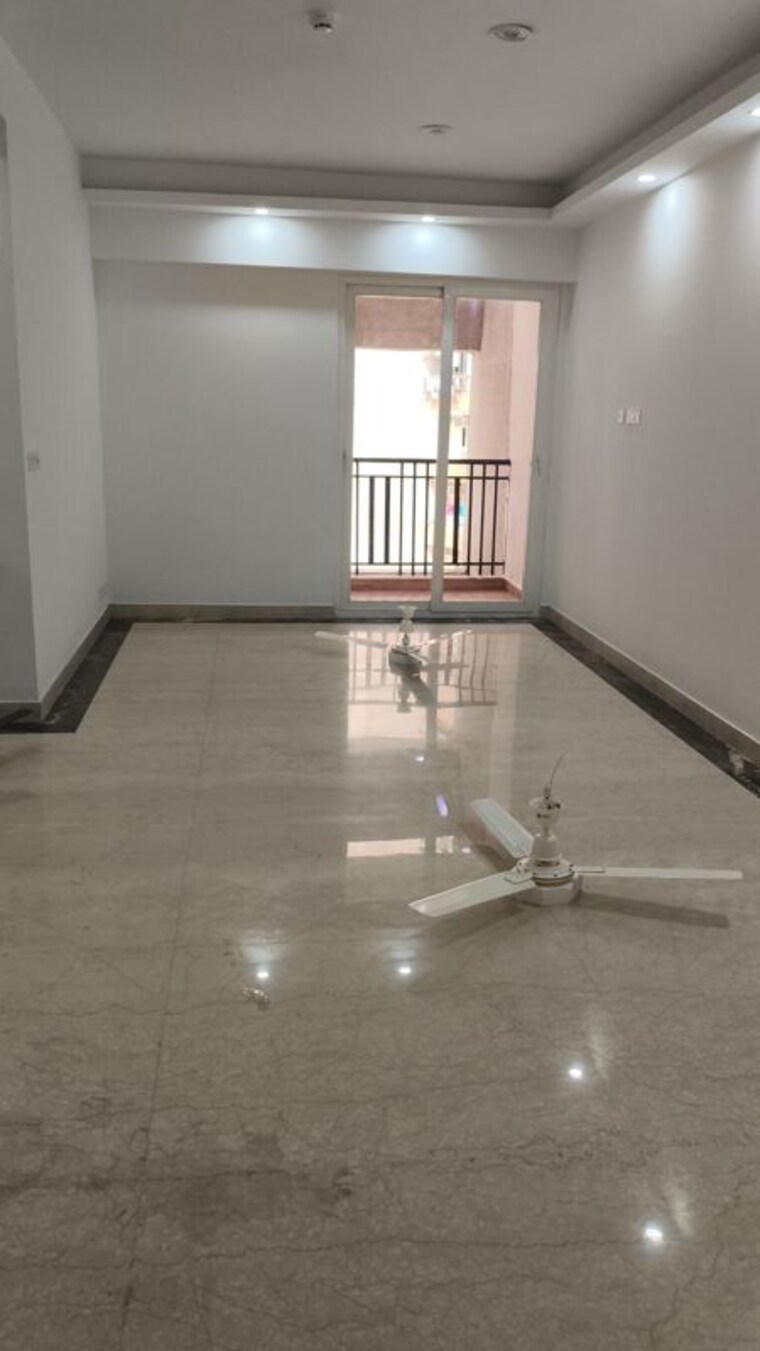 Room, sector 74 3 Bedroom 2223 Sq.Ft. Apartment In Sector 74 Noida 10588137