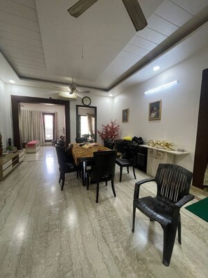 Living Room in 2 BHK Builder Floor at Hope Apartments, Sector 15 – for Rent