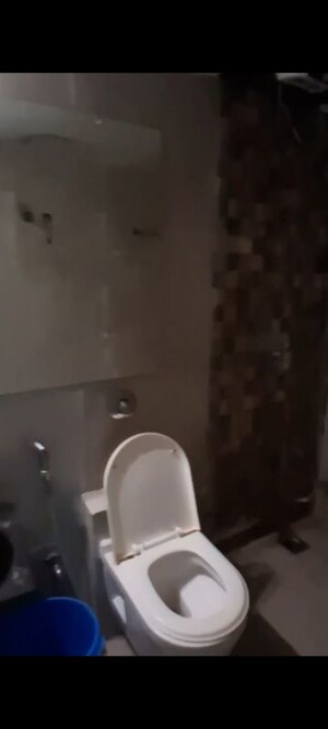 Bathroom in 1.5 BHK Apartment at Omkar Meridia, Kurla West – for Rent