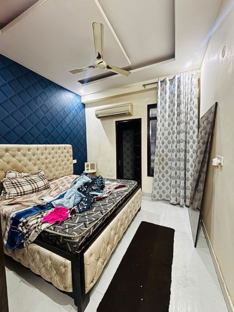 Bedroom, kishanpura 3 Bedroom 110 Sq.Yd. Builder Floor In Kishanpura Zirakpur 10588165