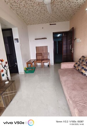 1 BHK Apartment For Sale in  Rashmi Yug, Malad East