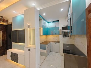 Team Area in 3 BHK Apartment at Sunshine Apartments Sector 73, Sector 73 – for Sale