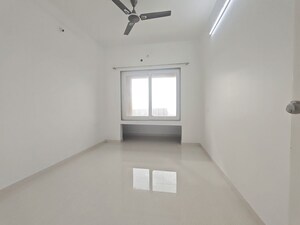 Room in 2 BHK Apartment at Arihant Aspire, Palaspe Phata – for Rent