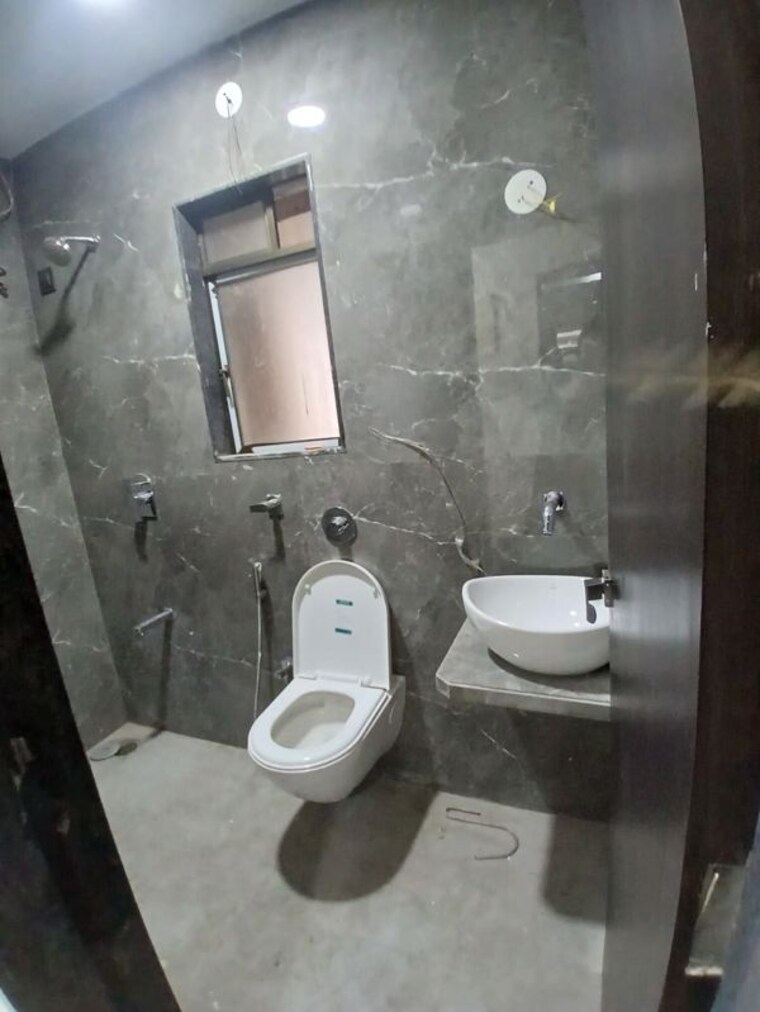 Bathroom, gundecha-trillium 2 Bedroom 897 Sq.Ft. Apartment In Kandivali East Mumbai 10588345
