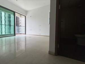 Room in 3 BHK Apartment at Kalpataru Immensa H, Kolshet Road – for Sale