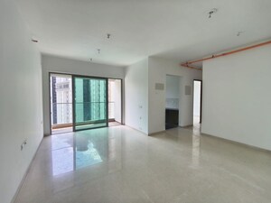 Room in 3 BHK Apartment at Kalpataru Immensa H, Kolshet Road – for Sale