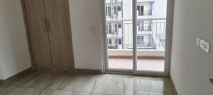 Room in 3 BHK Apartment at Nirala Estate, Tech Zone 4 Greater Noida – for Sale