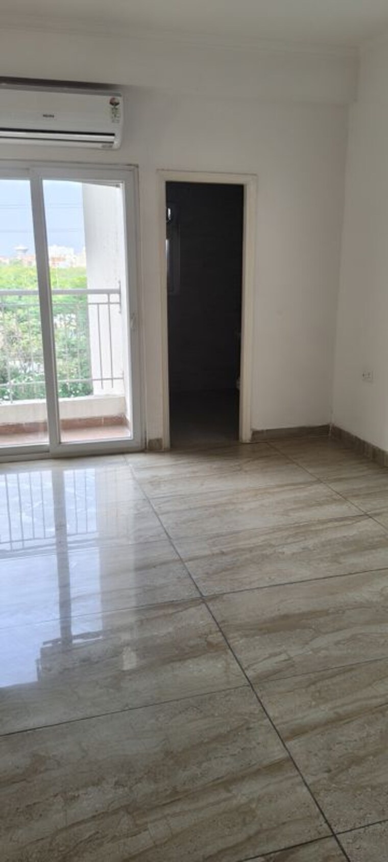 Room, nirala-estate 3 Bedroom 1645 Sq.Ft. Apartment In Tech Zone 4 Greater Noida Greater Noida 10588379