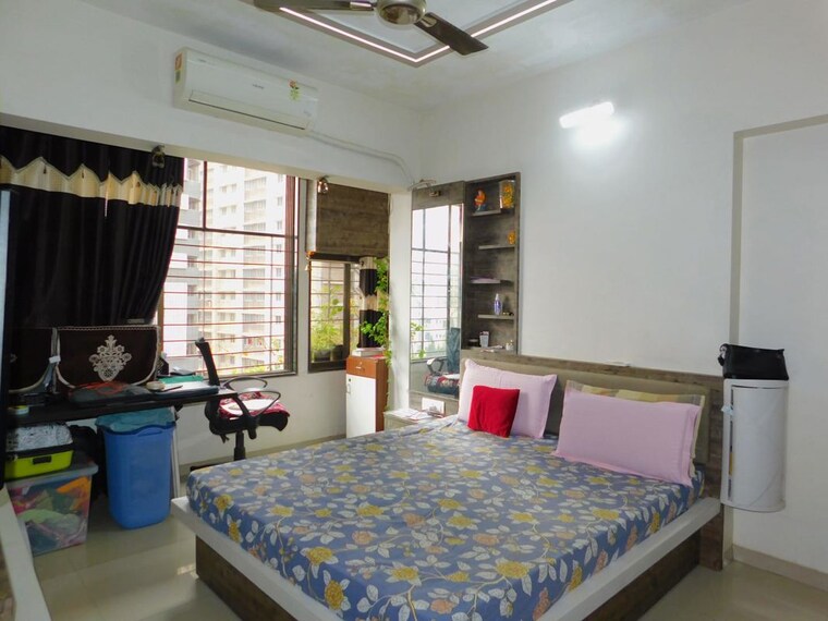 Bedroom, videocon-towers-b-chs-ltd 3 Bedroom 1280 Sq.Ft. Apartment In Kandivali East Mumbai 10588395