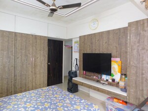 Bedroom in 4 BHK Apartment at Thakur Jewel Tower, Kandivali East – for Sale