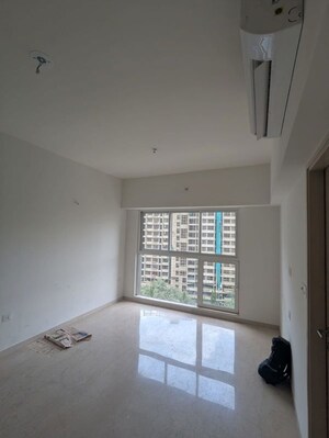 Room in 2 BHK Apartment at L And T Rejuve 360, Mulund West – for Rent