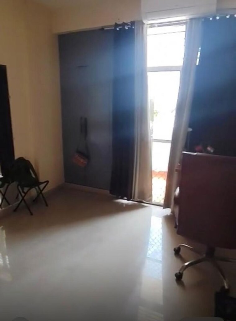 Living Room, value-meadows-vista 2 Bedroom 933 Sq.Ft. Apartment In Raj Nagar Extension Ghaziabad 10588404