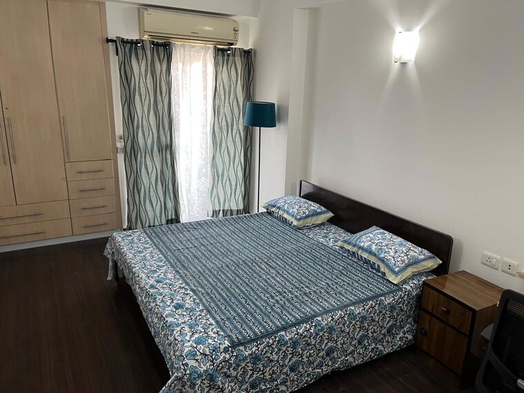 Bedroom, gulshan-gc-grand 3 Bedroom 1556 Sq.Ft. Apartment In Vaibhav Khand Ghaziabad 10588361